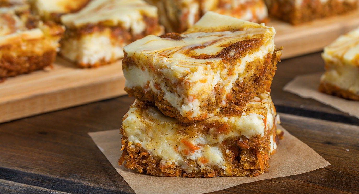 Carrot Cake Cheesecake - a genius combo of two classics!